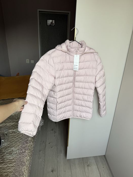 Новая куртку Uniqlo