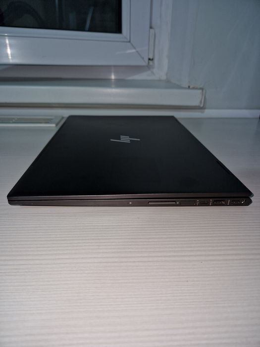 Ноутбук HP Envy x360 Convertible