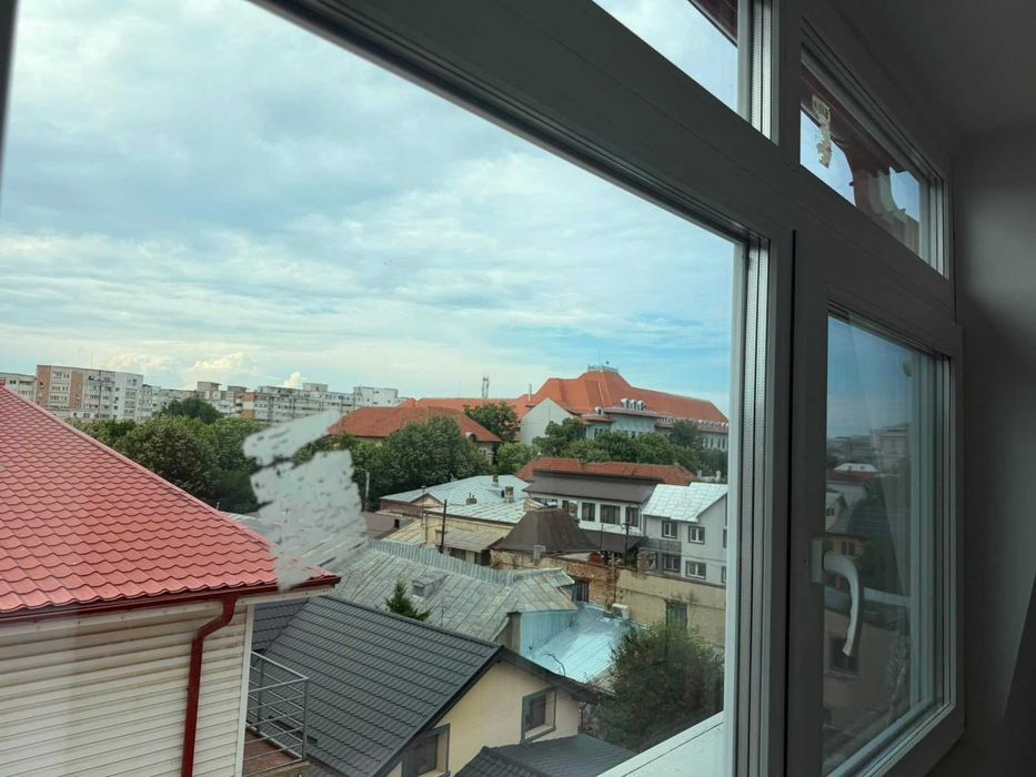 Se închiriază garsonieră conf 1 situată pe Str. Independenței,  Disponibilă imediat.