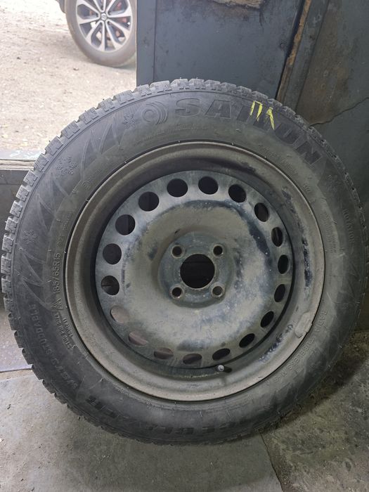 Продам зимней резину SAILUN 185/65/R15