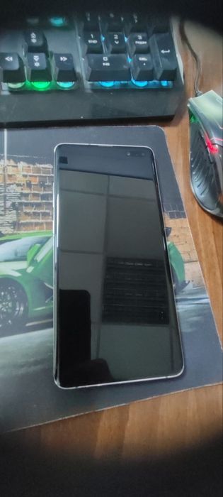 Samsung. S10 5g. 8 ga 256gb idial