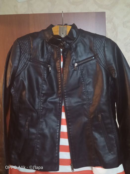 Продам куртка ЭКО кожа новая.