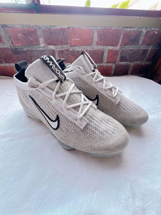 Adidasi Nike Vapormax
