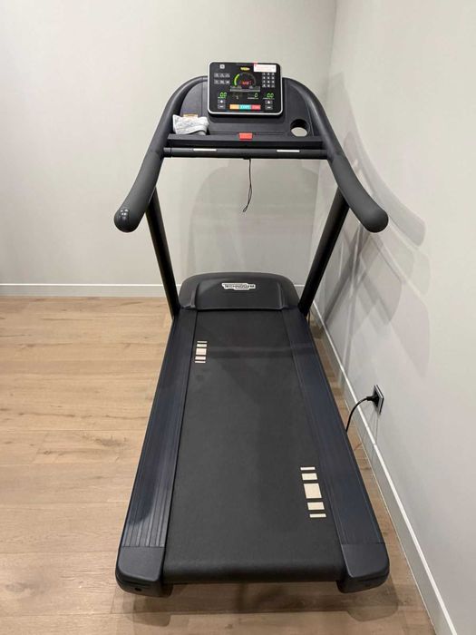 Беговая дорожка Technogym Jog Forma