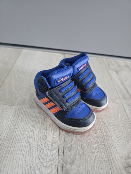 Ghete si adidași  nr.22-23
