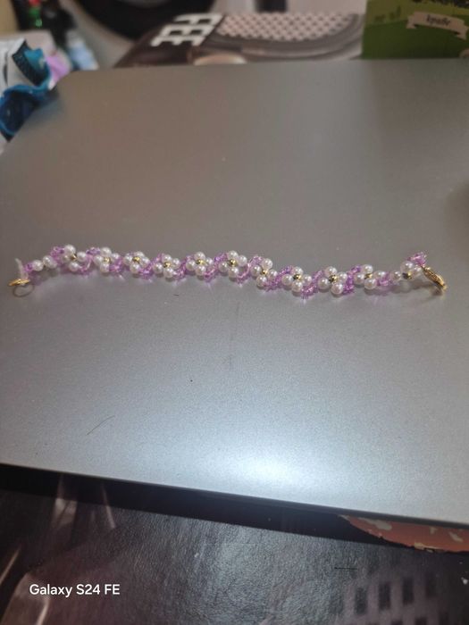 Гривни с камъни  ръчни