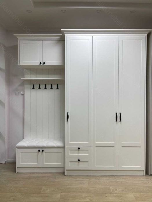 Шкаф для прихожие под размером в любой сложности, на заказ