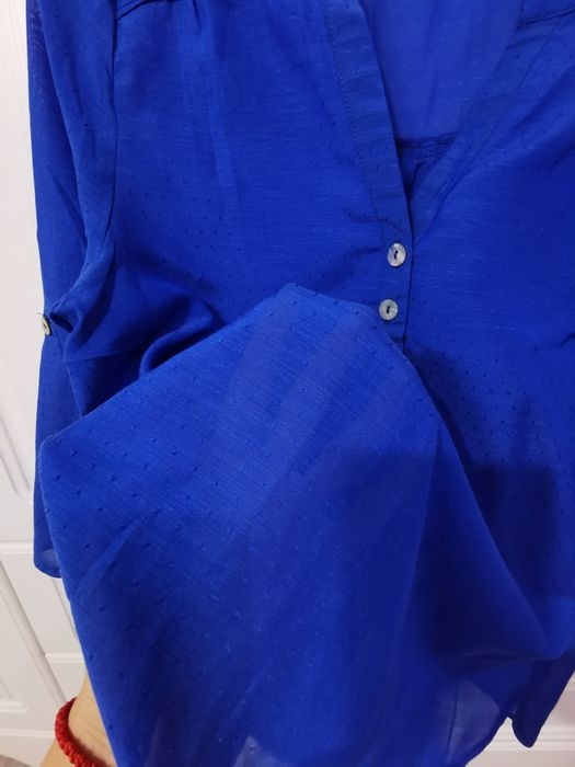 Bluza frumoasa albastru