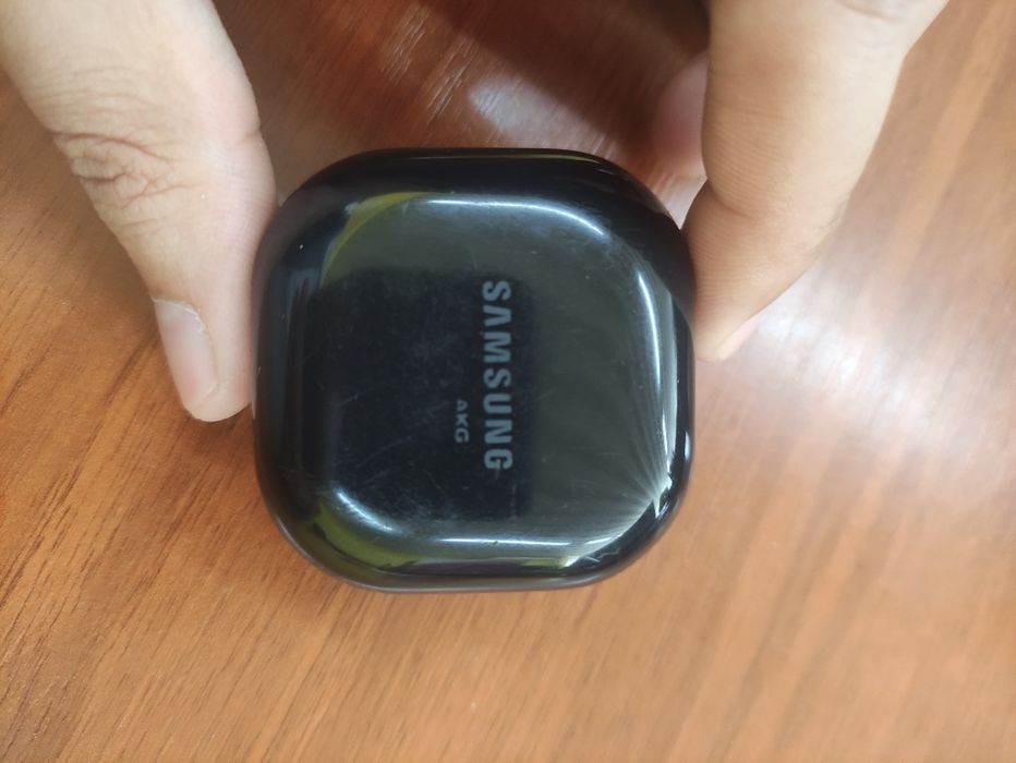 Samsung Buds Live