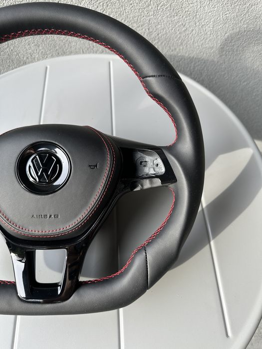 Volan Custom