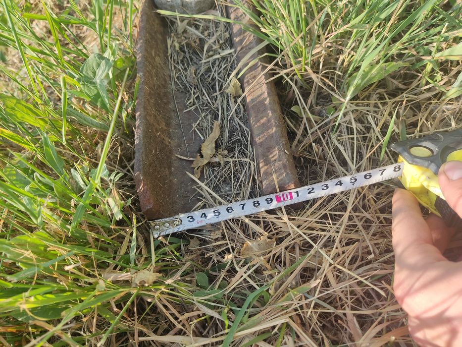 Продам рельсы 2 шт