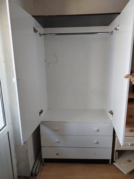 Продам шкаф для одежды