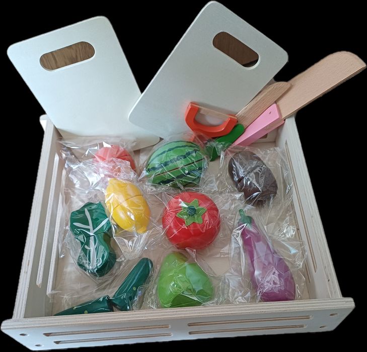 Дървени магнитни плодове и зеленчуци за рязане в касетка