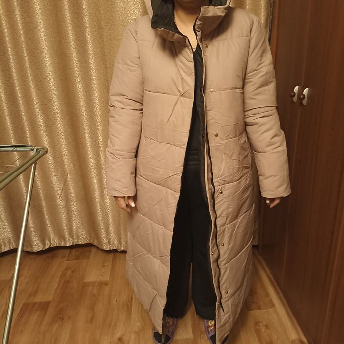 Плащ зимний новый.