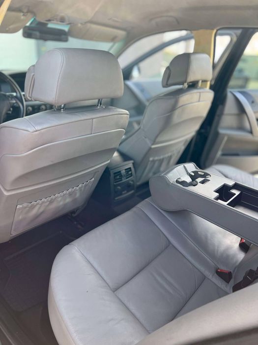 Vând/Schimb e60 525D