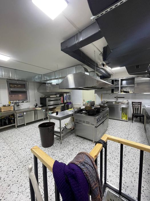 Мирабадиский район Ресторан Кафе Арендага берилади. Ишлаб Турган жой.