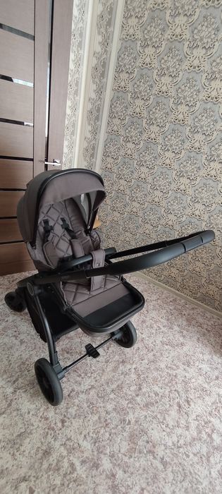 Продам коляску 2 в 1