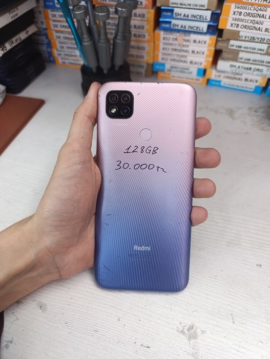 Redmi 9C 4/128GB продается телефон
