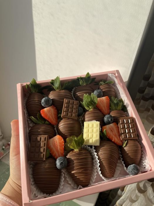 клубника в шоколаде