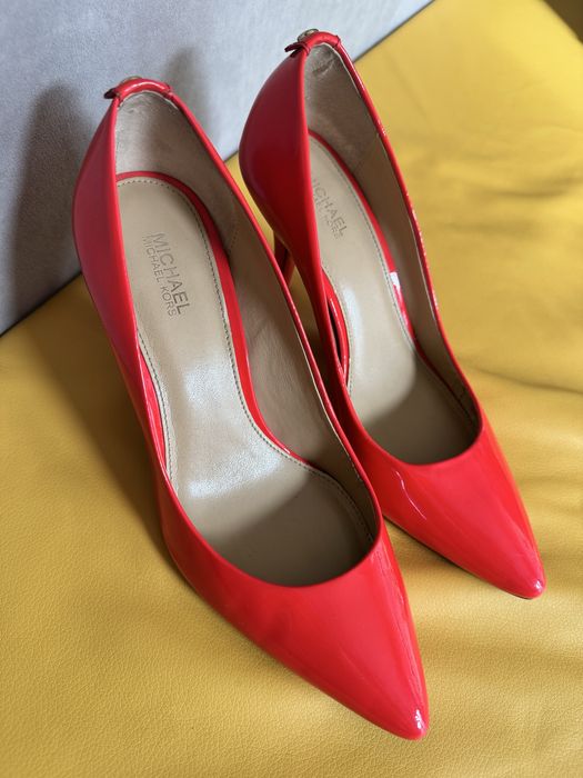 Лакированные туфли Michael Cors