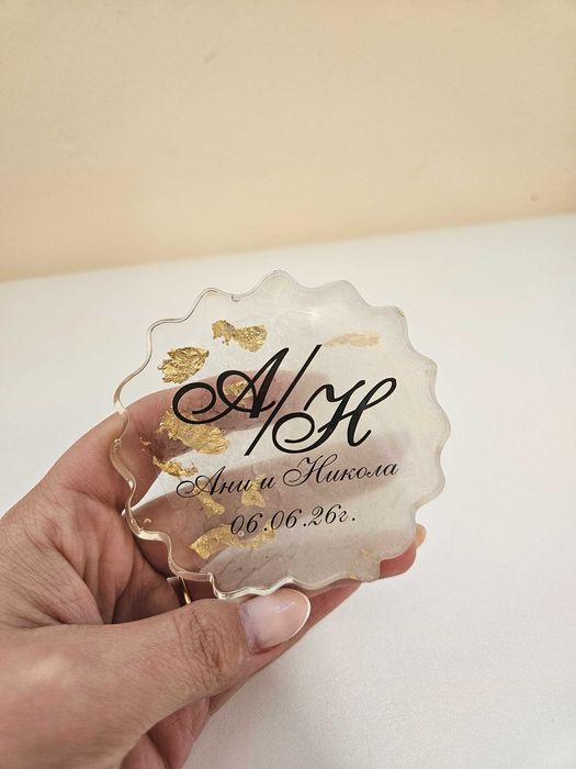 Магнити от епоксидна смола. Бал, кръщене, рожден ден