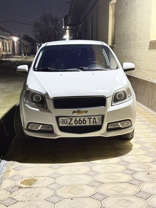 Nexia 3 Srochna sotiladi