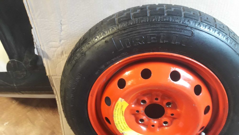 Резервна гума за алфа ромео