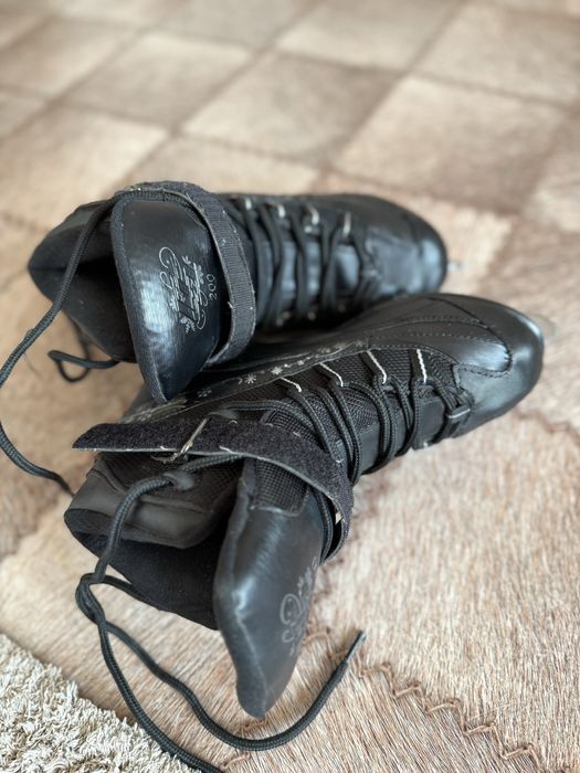 Коньки размер 37