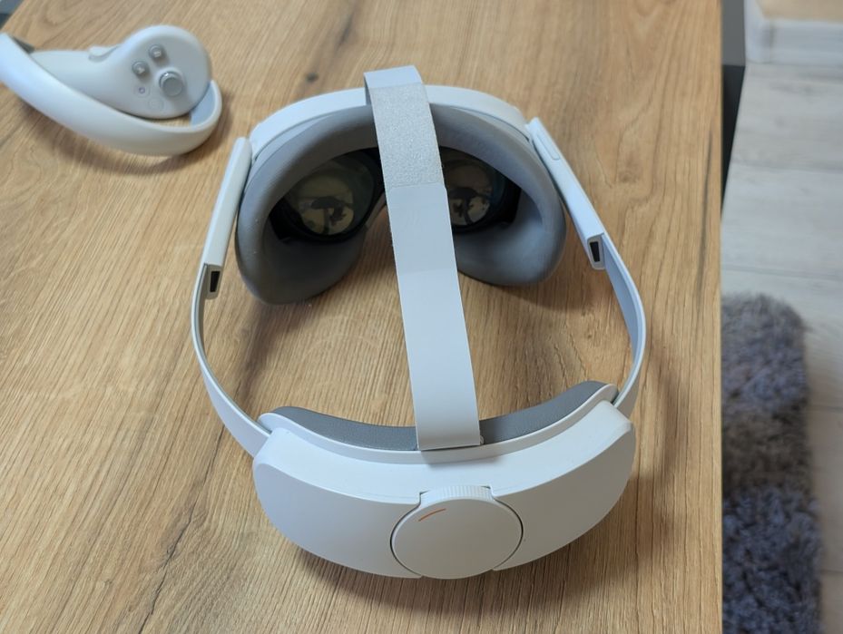 VR headset Pico 4