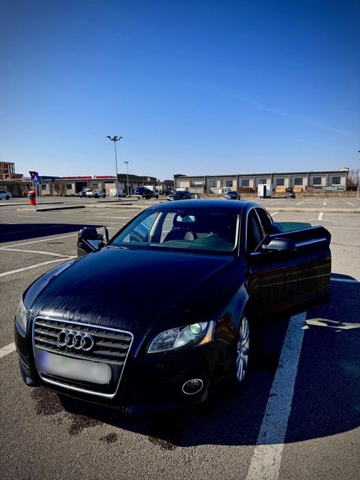 Vând Audi A5 2.0 TDI
