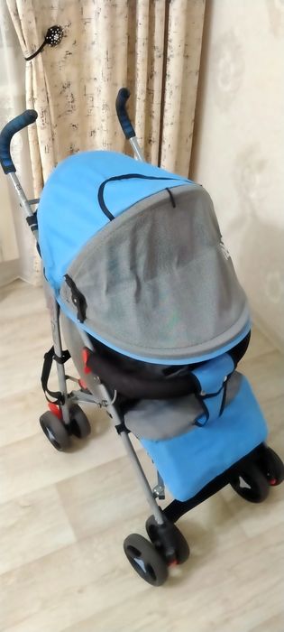 Продаю коляску трость