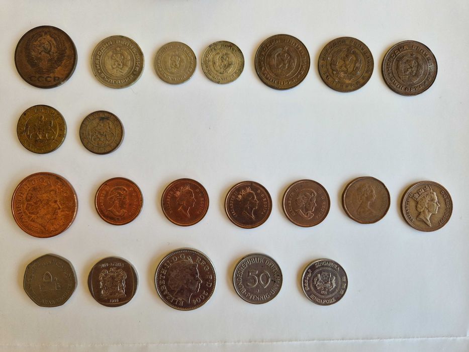 Продавам лот монети, банкнота и жетони