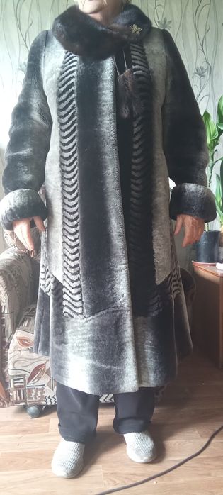 Продам шубу мутоновую