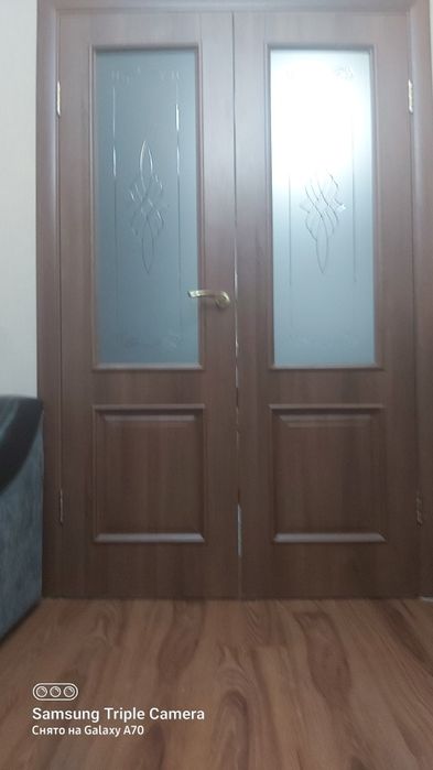 Продам двери бу.