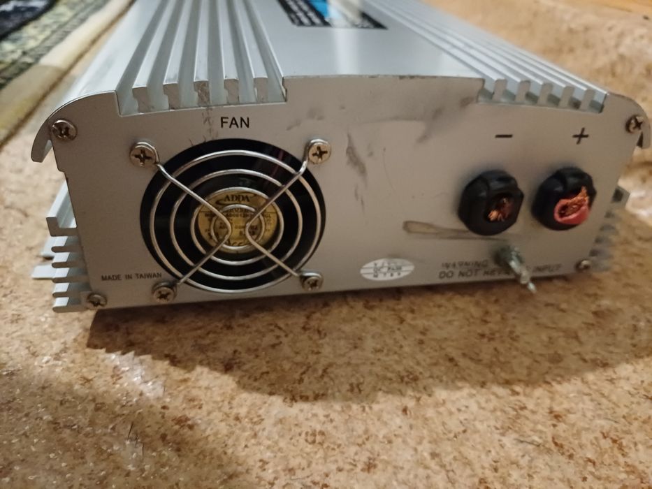 Инвертор 12в < 220вольт