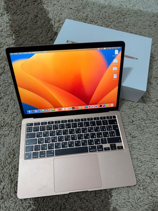 Продам  MacBook Air 13-inch(Apple M1, 256