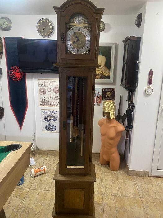 ceas de podea cu pendul si greutati