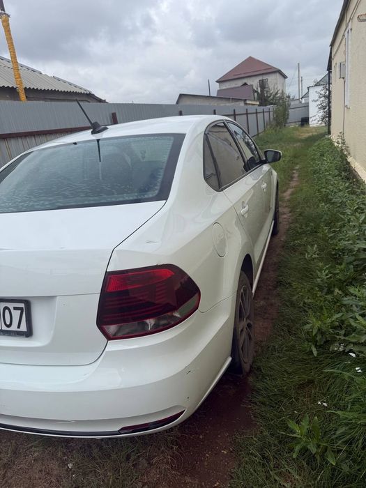 Продается машина в отличном состоянии! Владелец один(девушка)