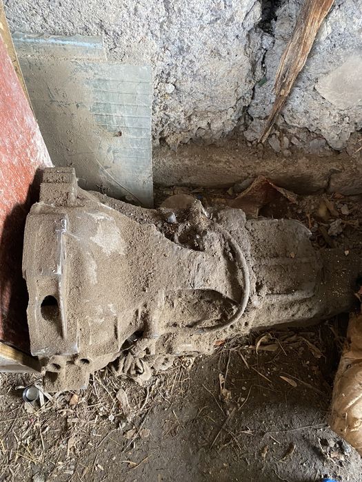 Продам коробку на Audi c4