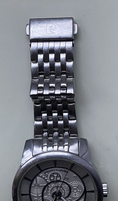 Vând ceas de mana elegant pentru barbati Pierre Cardin swiss made