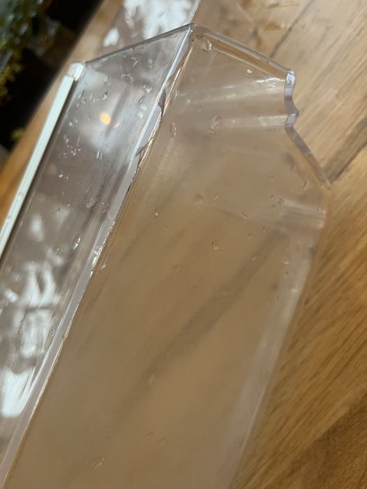 rafturi usa Hotpoint Ariston