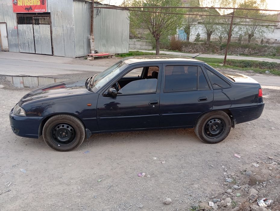 Daewoo nexia 2 sotiladi