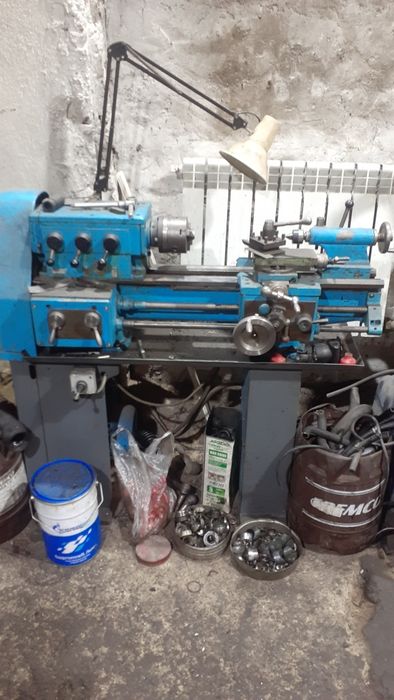 Продам токарный станок