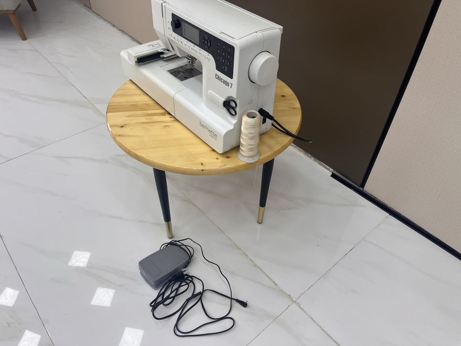 Швейная машина Bernette chicago 7