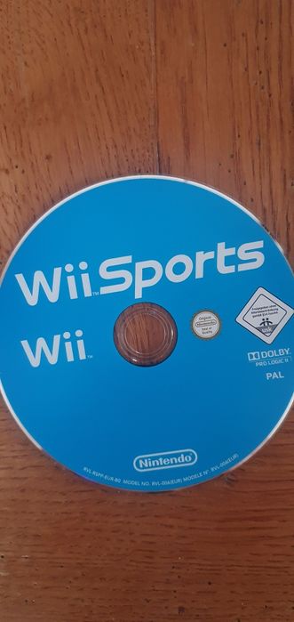 Consola Nintendo Wii cu jocuri si accesorii SE VAND SI SEPARAT
