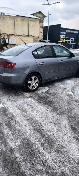 Мазда 3 1.6 бензин