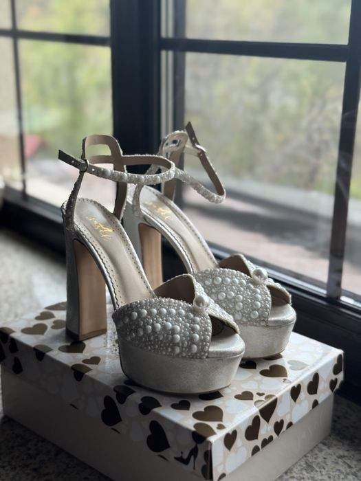 Pantofi platforma mireasa
