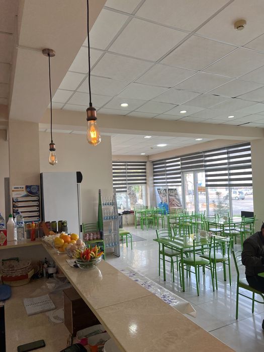 Kafe milliy taom diet tayyor ishlab turgan joy 145 kv