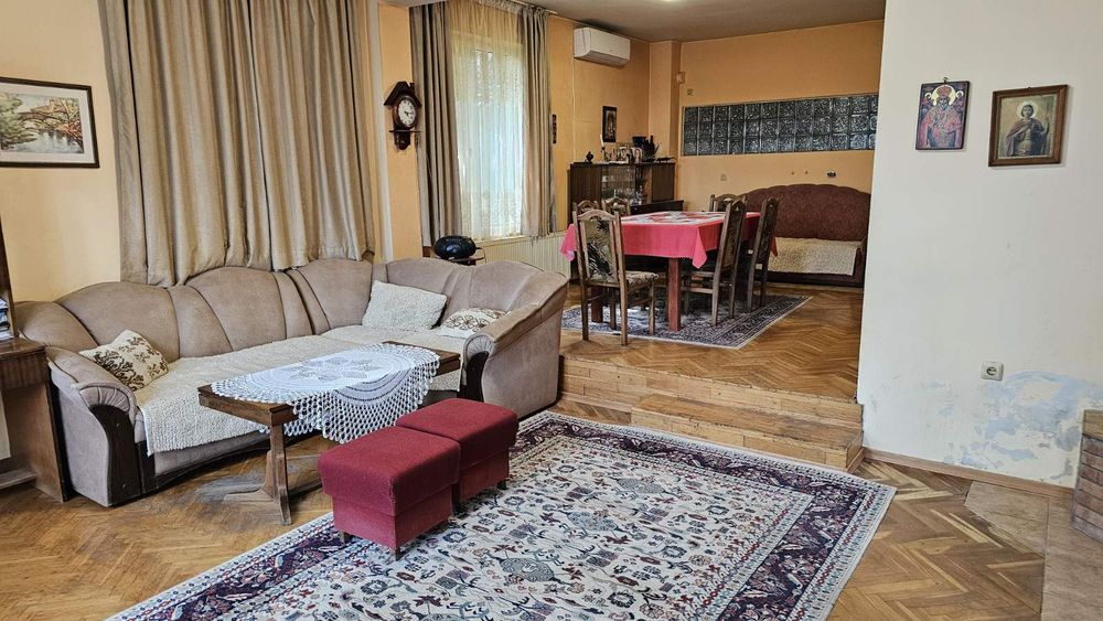 УПИ 989 кв.м с къща, морска панорама и канализация – Св. Никола