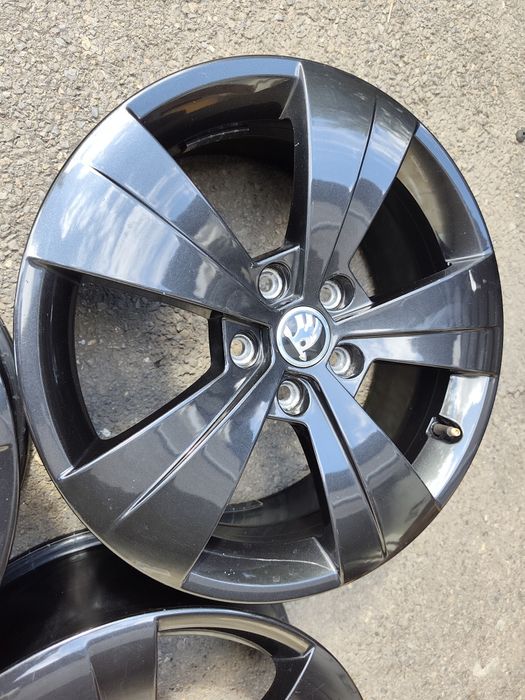 17" оригинални алуминиеви джанти за Skoda Octavia,Superb...